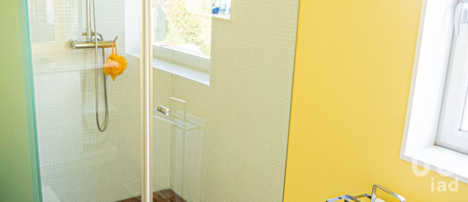 Casa T4 em Moledo e Cristelo de 291 m²