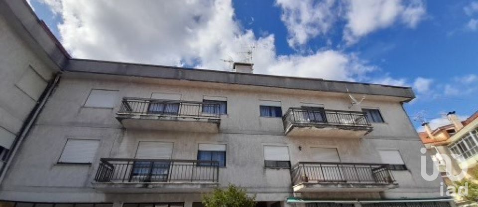 Apartment T3 in Vila e Roussas of 125 m²