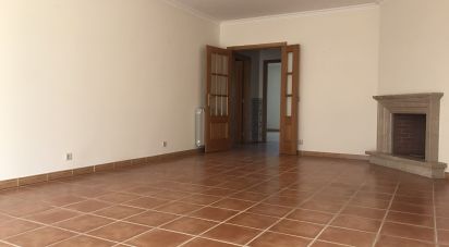 Apartment T4 in Marrazes e Barosa of 140 m²