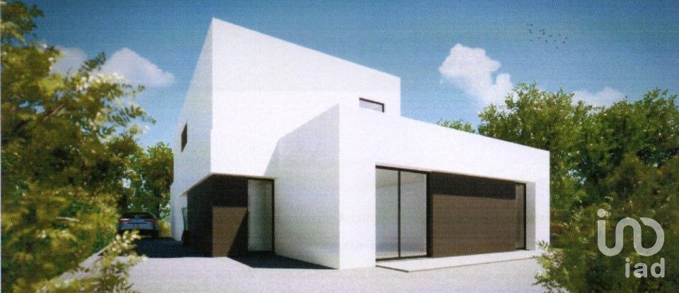 Land in Sesimbra (Castelo) of 7,209 m²