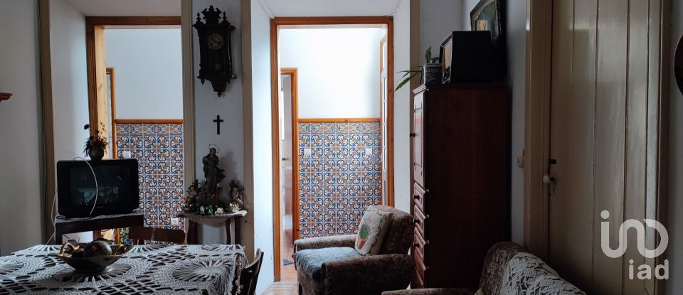 Casa tradicional T3 em Povoação de 283 m²