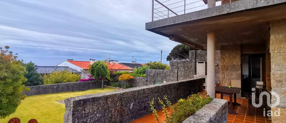 Gîte T4 à Carreço de 286 m²