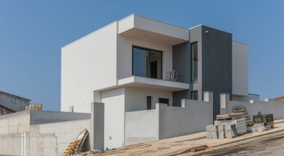 Casa / Villa T4 em São Gonçalo De Lagos de 190 m²