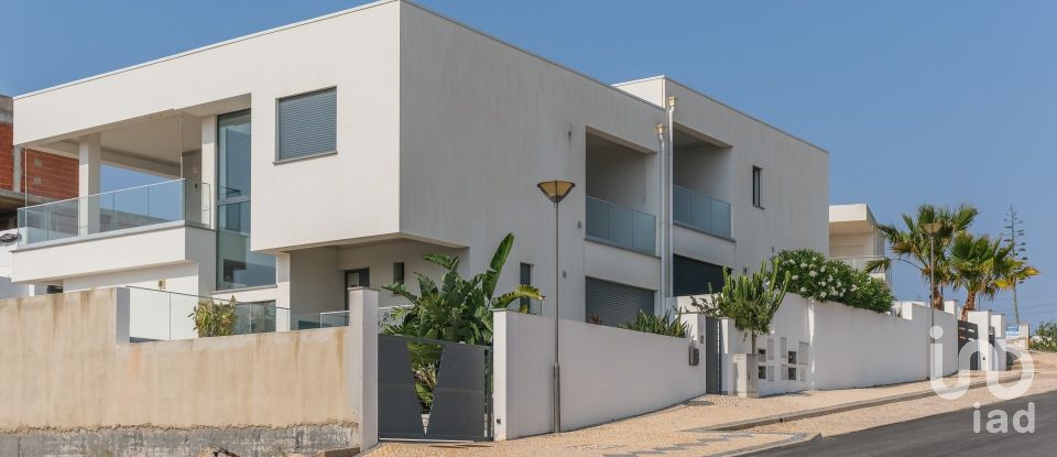 Casa / Villa T4 em São Gonçalo De Lagos de 190 m²