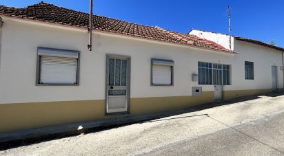 Village house T3 in Alcanede of 192 m²