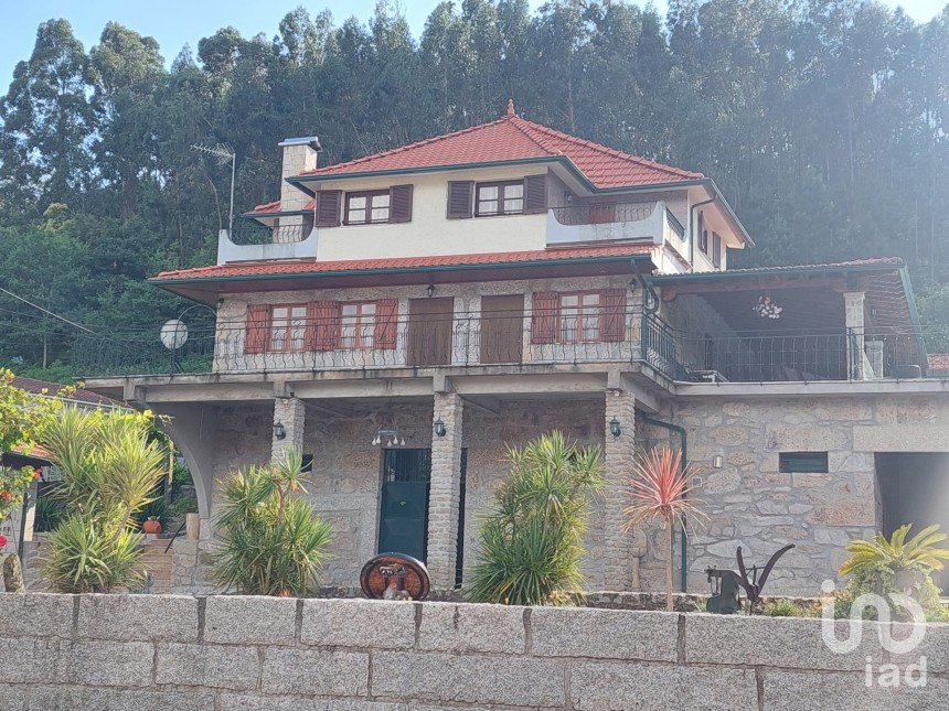 Quinta T7 em Arcos de Valdevez (Salvador), Vila Fonche e Parada de 166 m²