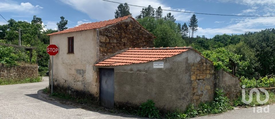 Maison de village T3 à Pedrógão Grande de 1 202 m²