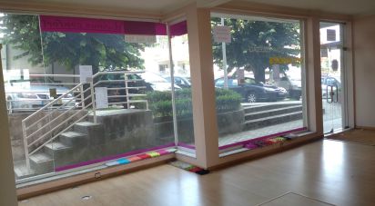 Boutique/Local commercial à Guarda de 375 m²
