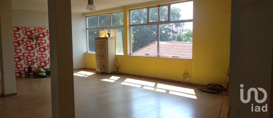 Loja / Estabelecimento Comercial em Guarda de 375 m²