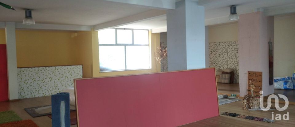 Loja / Estabelecimento Comercial em Guarda de 375 m²