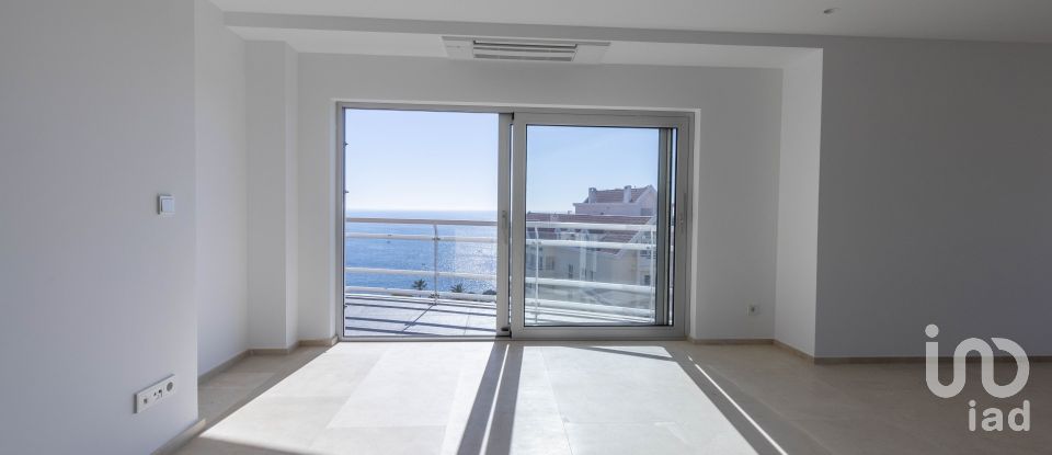 Apartment T5 in Cascais e Estoril of 315 m²