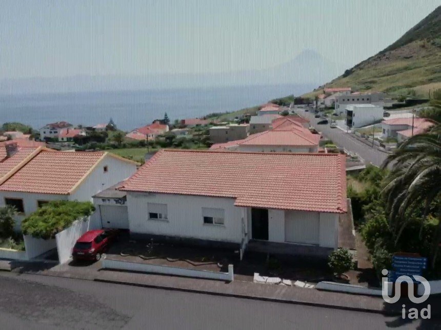 Lodge T4 in Velas (São Jorge) of 200 m²