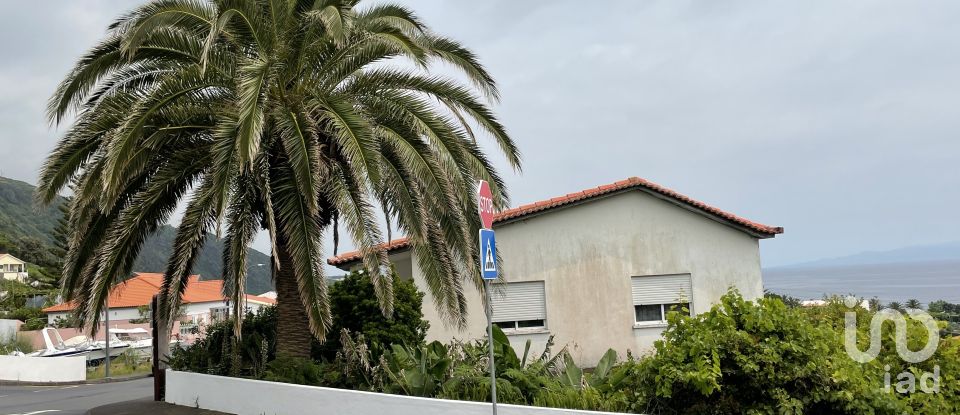 Lodge T4 in Velas (São Jorge) of 200 m²