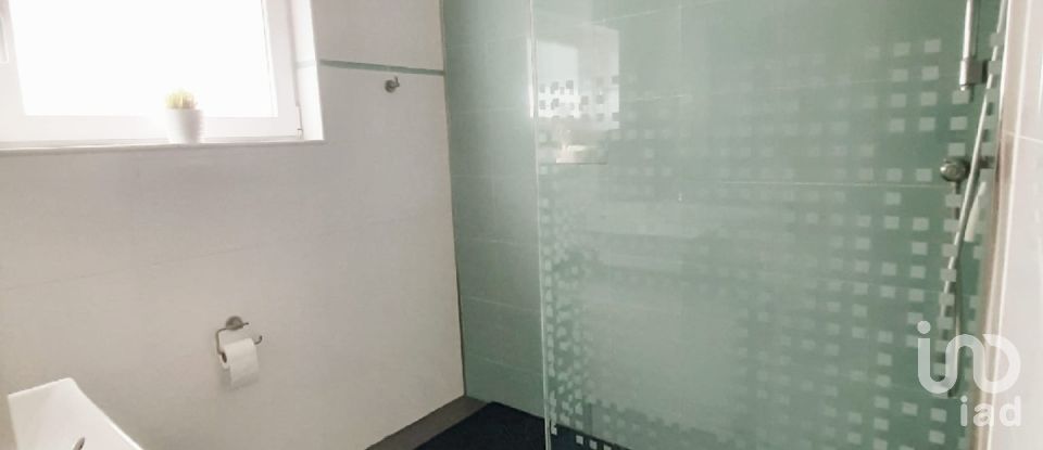 Moradia T4 em Amora de 202 m²