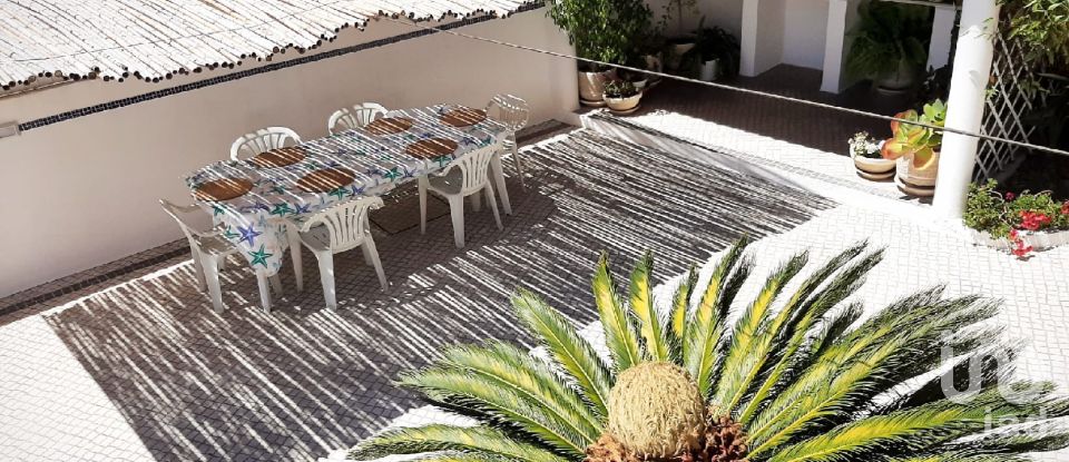 Moradia T4 em Amora de 202 m²