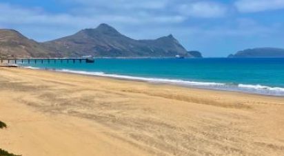 Terrain à Porto Santo de 43 240 m²