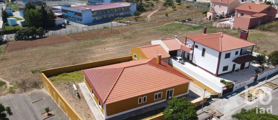 Traditional house T4 in Cadaval e Pêro Moniz of 249 m²