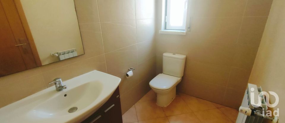 Traditional house T4 in Cadaval e Pêro Moniz of 249 m²