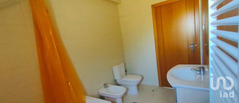 Traditional house T4 in Cadaval e Pêro Moniz of 249 m²