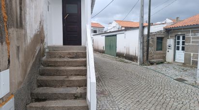 Maison de village T1 à Colmeal e Vilar Torpim de 84 m²