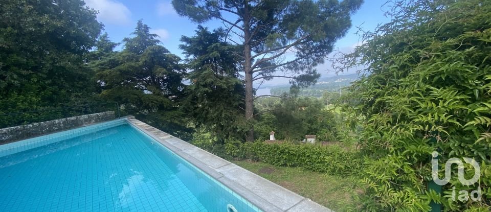 Lodge T3 in Loivo of 309 m²