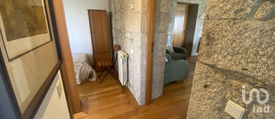 Lodge T3 in Loivo of 309 m²