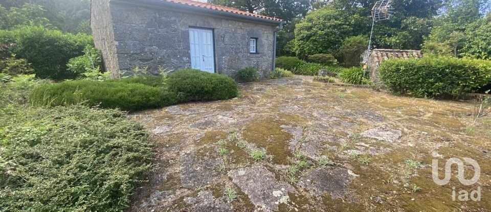 Lodge T3 in Loivo of 309 m²