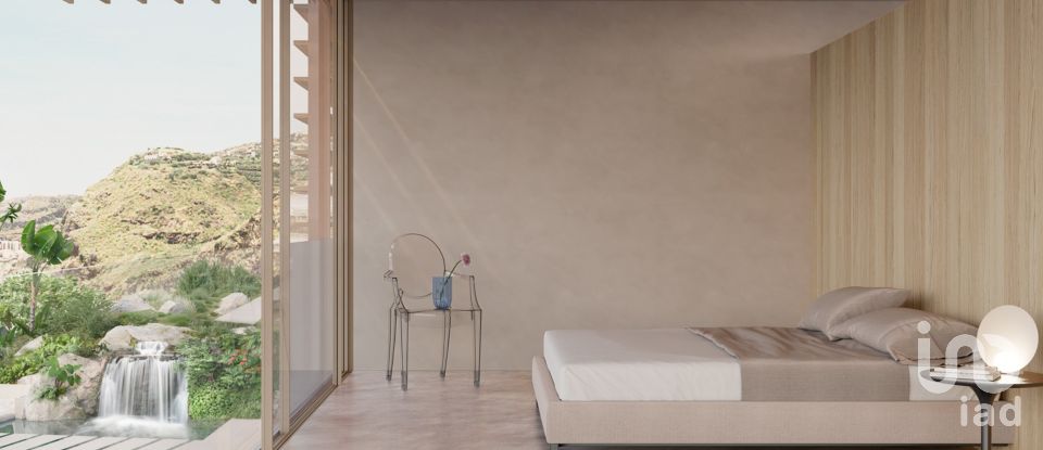 Casa T3 em Ribeira Brava de 578 m²