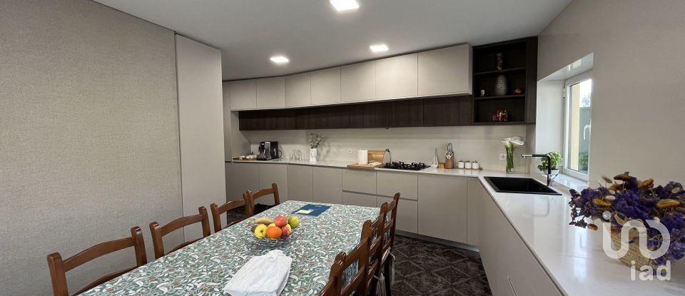 House T3 in Esposende, Marinhas e Gandra of 300 m²