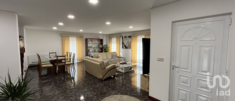 House T3 in Esposende, Marinhas e Gandra of 300 m²