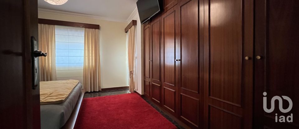 House T3 in Esposende, Marinhas e Gandra of 300 m²