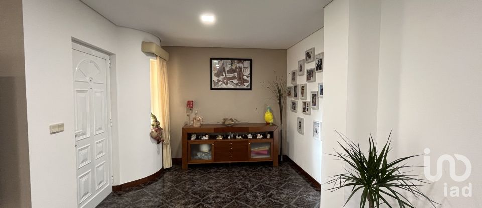 House T3 in Esposende, Marinhas e Gandra of 300 m²