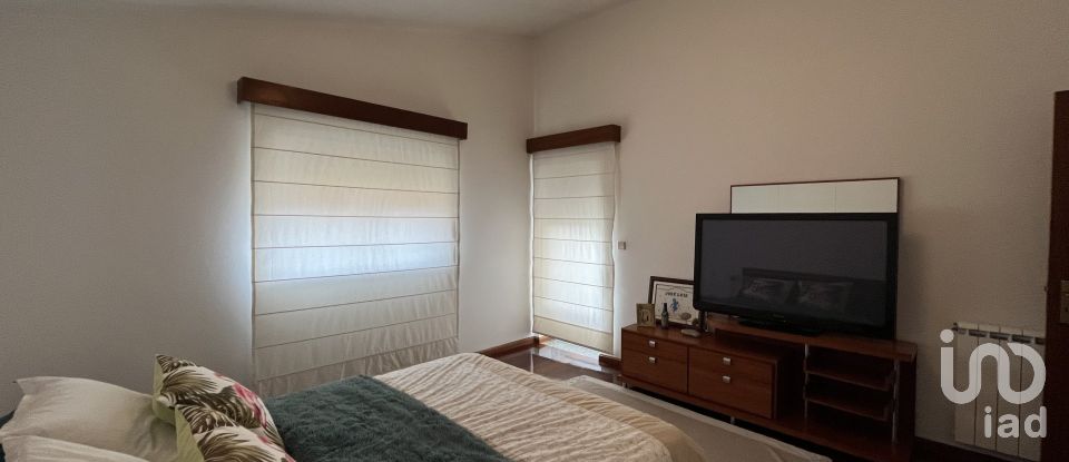 House T3 in Esposende, Marinhas e Gandra of 300 m²