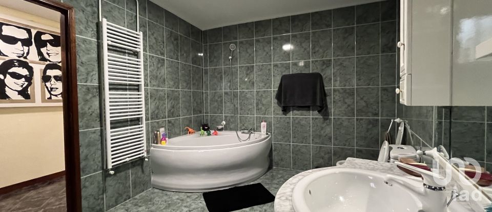 House T3 in Esposende, Marinhas e Gandra of 300 m²