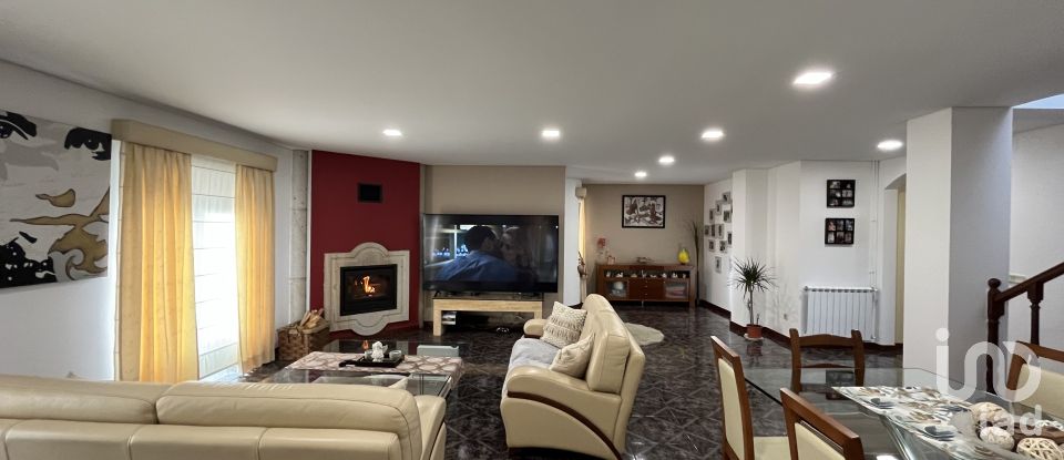 House T3 in Esposende, Marinhas e Gandra of 300 m²