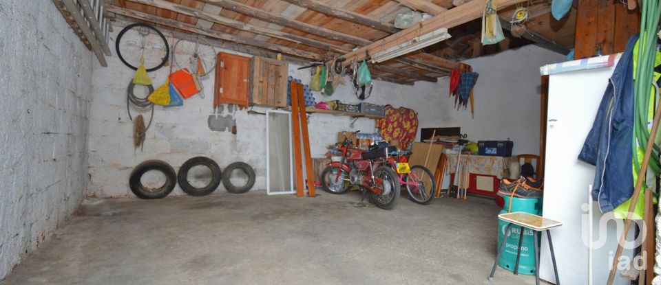 Lodge T6 in Miranda do Corvo of 250 m²