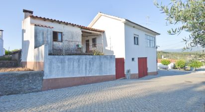 Village house T2 in Podentes of 79 m²
