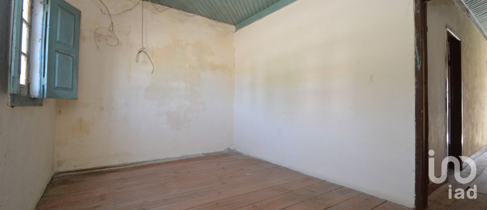 Casa de aldeia T2 em Alvorge de 128 m²