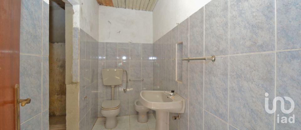 Casa de aldeia T2 em Alvorge de 128 m²