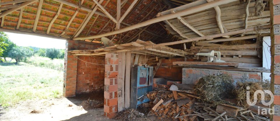 Casa de aldeia T2 em Alvorge de 128 m²