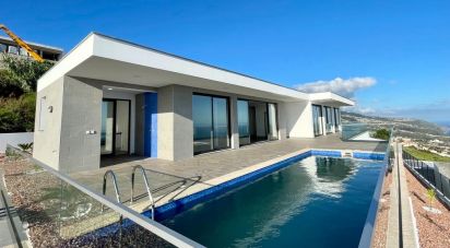 Lodge T3 in Prazeres of 829 m²