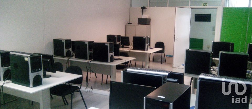 Shop / premises commercial in Vila Nova De Cerveira E Lovelhe of 22 m²