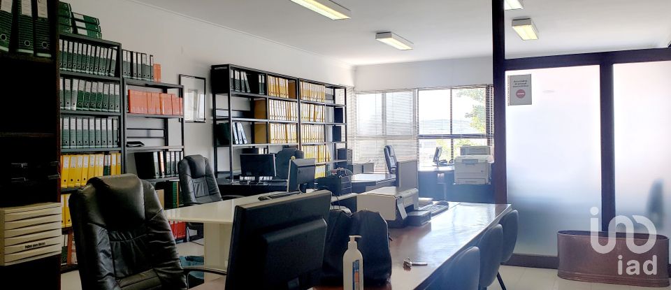 Offices in Vila Nova De Cerveira E Lovelhe of 61 m²