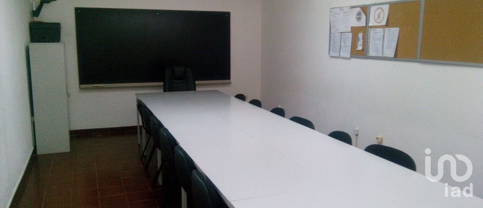 Boutique/Local commercial à Vila Nova De Cerveira E Lovelhe de 24 m²