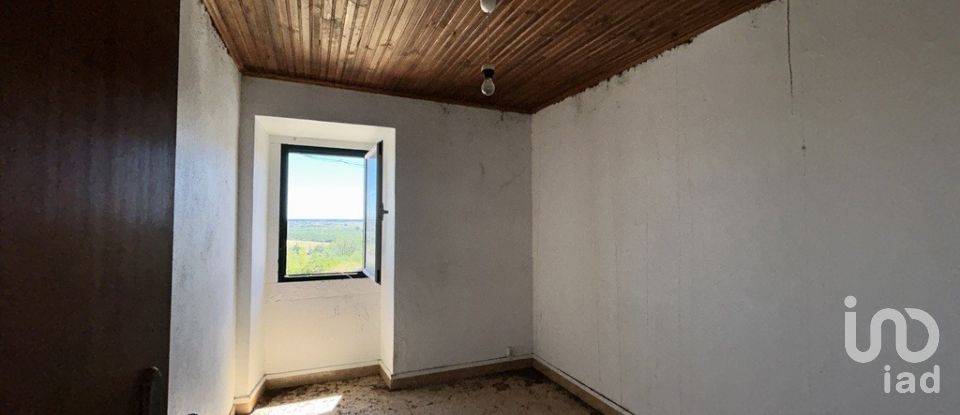 Ferme T8 à Romeira e Várzea de 1 500 m²