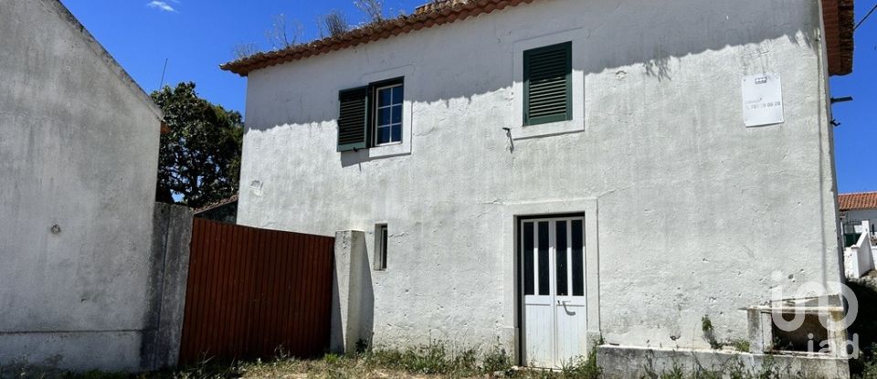 Ferme T8 à Romeira e Várzea de 1 500 m²