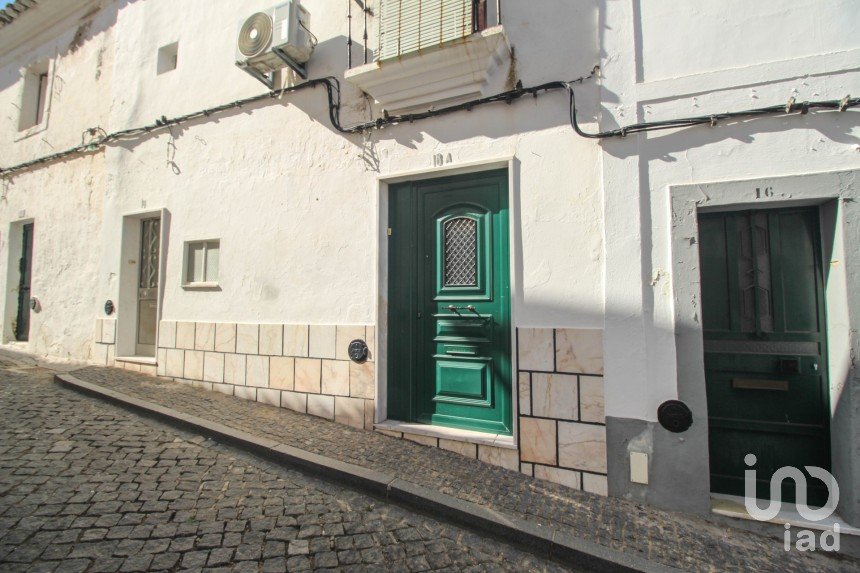 Habitação T2 em Nossa Senhora da Expectação de 82 m²