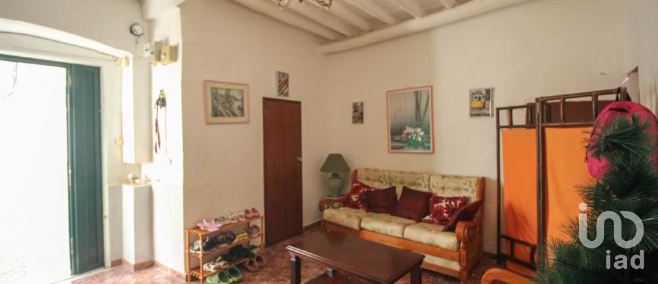 Habitação T2 em Nossa Senhora da Expectação de 82 m²