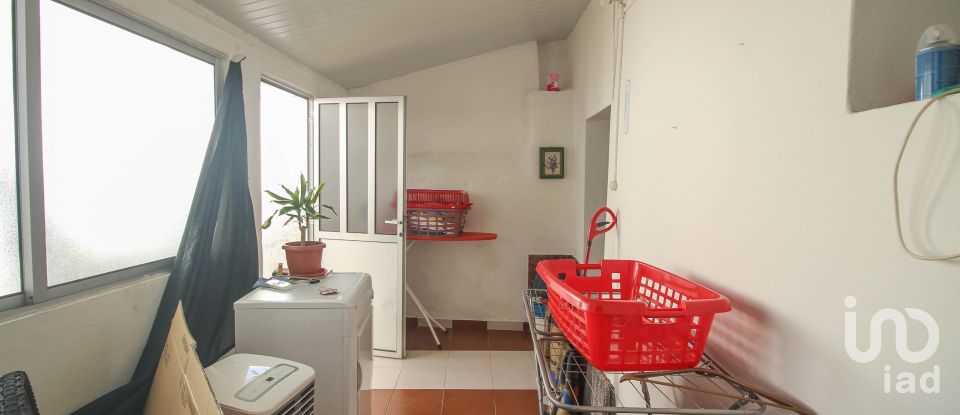 Habitação T2 em Nossa Senhora da Expectação de 82 m²