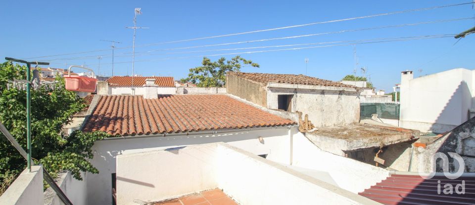 Habitação T2 em Nossa Senhora da Expectação de 82 m²